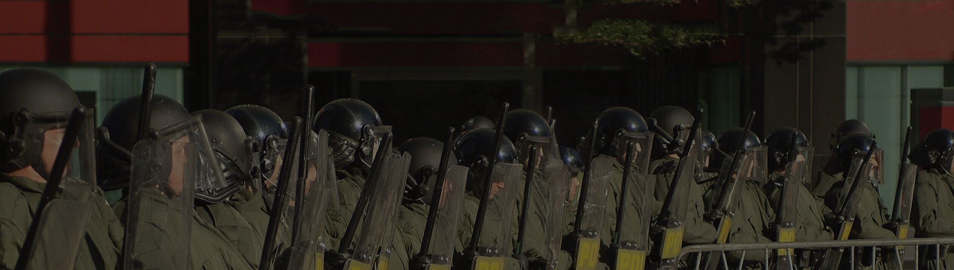 聯系我們廣告圖